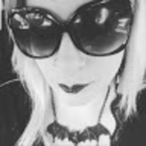 Meet your Posher, Kandace lilith